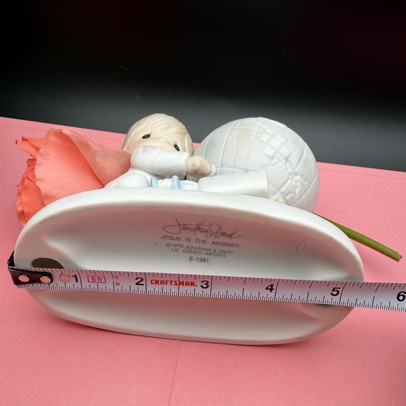 Precious Moments Jesus is the Answer Figurine E-1381 Boy & Globe 1978 Mint W/Box - Picture 9 of 17